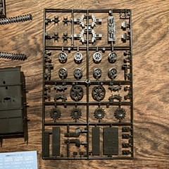 For Parts Only: Tamiya 1/35 Scale M8 Howitzer Motor Carriage – Open Box