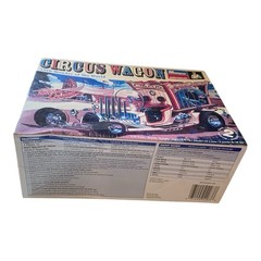 2009 Monogram 1/24 Model Kit #85-4263 Tom Daniel Design Circus Wagon Fact Sealed