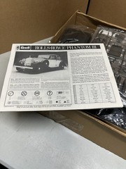 Classics Collection Rolls-Royce Phantom III 1:16 Revell 8816 Model Kit READ