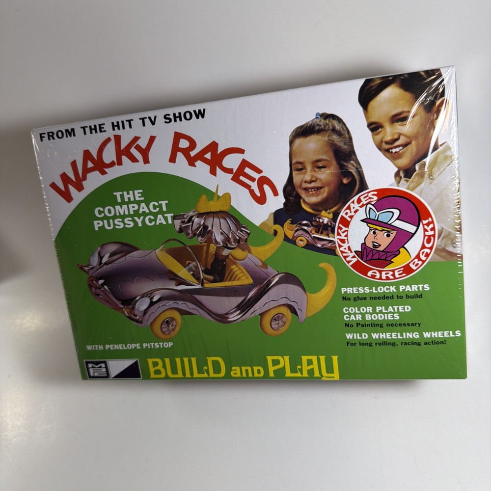 Wacky Races Compact Pussycat Snap Plastic Model MPC 934 1/32 Build And Play