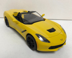 BRAND NEW 2015 Chevrolet C7 Corvette Convertible 1:25 Scale Yellow Promo Model