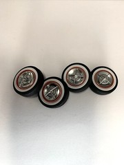1:25 15” Four Bar Hub Caps on White Walls