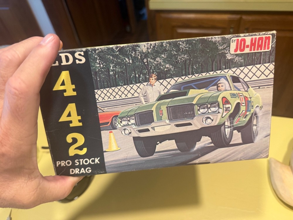 JoHan 1971 OLDSMOBILE CUTLASS “442” P/S 2n1 C-115:200 AMT MPC COMPLETE MODEL KIT