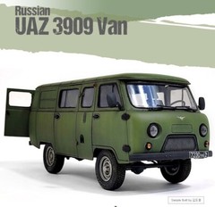[NEW] 1/35 RUSSIAN UAZ 3909 VAN OLD CAR VEHICLE PLA MODEL DIECAST ACADEMY 13552