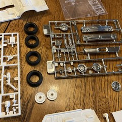 Monogram 2912 ’69 Ford Talladega 1/24 model kit DAMAGED