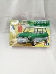 1/24 Scale Plastic Model Morris Mini Cooper 127 Model 1/24 Scale Plastic Model M