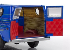Revell Stranger Things 1977 GMC Van WSQK Squawk Van 1/24 Scale Model Kit 14578