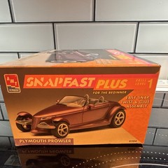 AMT Plymouth Prowler Snapfast Plus 1:25 Plastic Model Kit Skill 1 8284