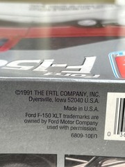 1992 vintage amt ertl ford F-150 XLT truck plastic model kit 1991 sealed NOS