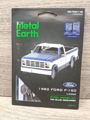 Metal Earth 1982 FORD F-150 Truck 3D Laser Cut Steel Model Kit 1:43