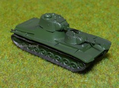 Panzer Depot 1/144 WWII Russian T-100 Heavy Tank Green (8043)