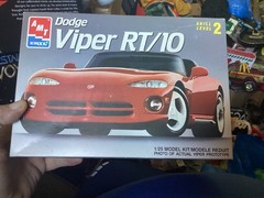 Dodge Viper RT/10 Vintage AMT Ertl 1/25 Scale Model Kit Detailed Interior