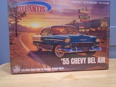 Atlantis 1374 1/25 SCALE1955 Chevrolet Bel Air 2 in 1 MODEL NEW IN DAMAGED BOX