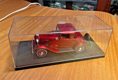 1932 FORD V8 COUPE AMT MODEL KIT ” BUILT “