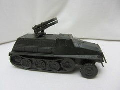 ROCO MINITANKS DBGM #131 German WWII SWS Half Track Nebelwerfer Rocket Carrier 2