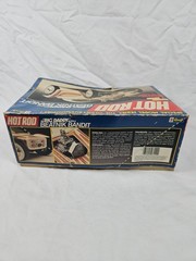 Revell #7110 Ed “Big Daddy” Roth’s Beatnik Bandit 1/25 Plastic Model Kit 1985