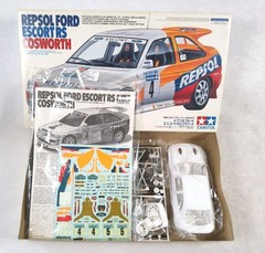 Vintage Tamiya 1/24 Repsol Ford Escort RS Cosworth Rally Car Kit 24174 Complete