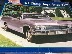 1/25 scale model car kit Vintage 65 Impala Ss 395 Hubcaps No Box