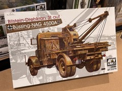 AFV Club AF35279 1:35 Bilstein-Drehkran 3t auf Bussing-NAG 4500A Model Kit