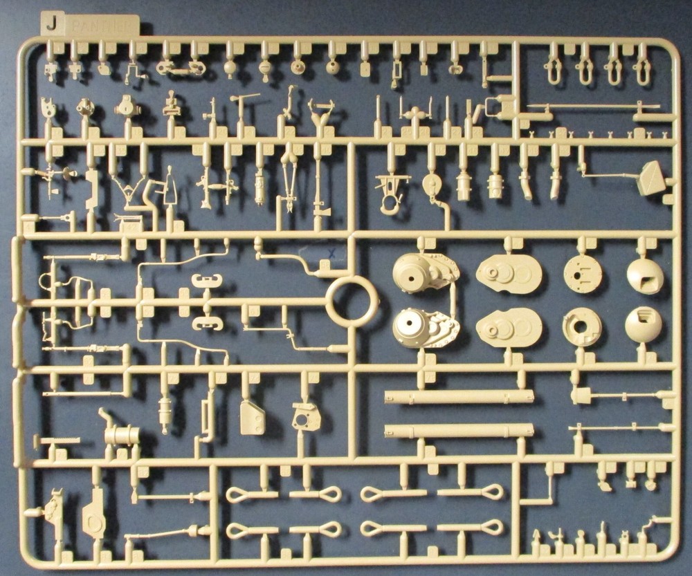 Rye Field 1/35th Scale Panther G Late – Parts Tree J from Kit No. 5089