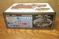 AMT 1929 FORD WOODY/PICKUP 1/25 SCALE MODEL KIT