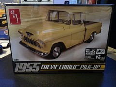 NIB SEALED – AMT 1955 Chevy Cameo Pick-Up (Yellow) Model Kit #633 GM 2009