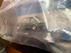 UNUSED INOLVIDABLES FIAT 147 CL5 1983 SCALE DIECAST MODEL 1:43 BROCHURE & BUBBLE