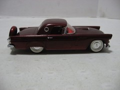 Monogram Burgundy 1956 Ford Thunderbird T-Bird 1/24 Scale Built Model Kit #2289