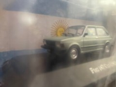 UNUSED INOLVIDABLES FIAT 147 CL5 1983 SCALE DIECAST MODEL 1:43 BROCHURE & BUBBLE