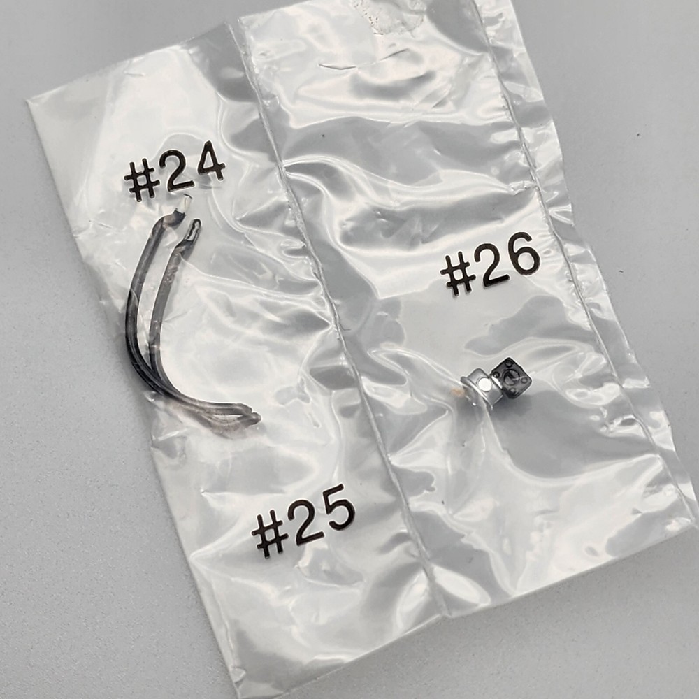 AMT 30245 CustomShop 1958 Edsel Pacer Parts Kit Bash Misc Under Hood