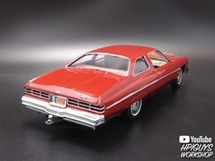 MPC 1976 Chevy Caprice w/Trailer 2T 1:25 Scale Model Kit