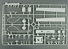 Dragon 1/35 Scale Tiger I Mid-Prod Otto Carius Parts Tree P from Kit No. 6888