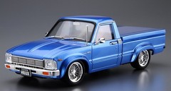Aoshima 1/24 Scale Model Truck Tuned Car(30) Kit Toyota RN30 Hilux Custom ’78
