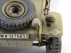 PLATZ italeri 1/9 WWII German Kubelwagen Type 82 plastic model