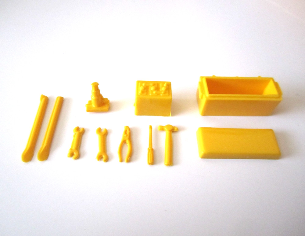 Lindberg 1/25 Scale Toolbox, Tools, Jack and Battery