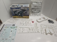 Revell Shelby Cobra 427 S/C 1:24 Car StreetBurner Model Kit 85-2828 OPEN BOX