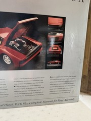 VINTAGE NEW OLD STOCK FERRARI TESTAROSSA MODEL KIT 1/8 SCALE TESTORS WITH BOX