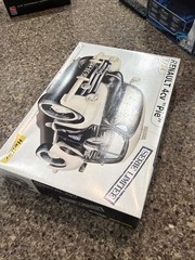 HELLER 1/24 SCALE RENAULT 4CV “PIE” KIT! CIRCA 2000’s! VMCP!