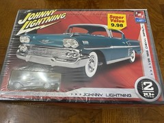 1958 Chevy Impala & 1969 Dodge Charger Johnny Lightning AMT/Ertl 1:25 Model Kits