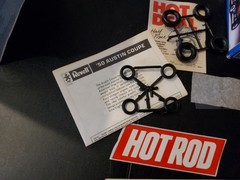 REVELL HOT ROD MAGAZINE – ’50 AUSTIN COUPE DRAG GASSER Model Kit – 1/25 Scale
