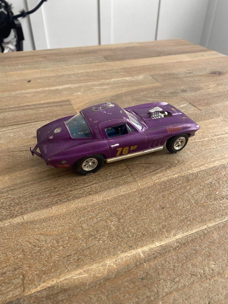 Vintage 1960’s Corvette Sting Ray Built Model Car 76BP Purple Vette FREE SHIP