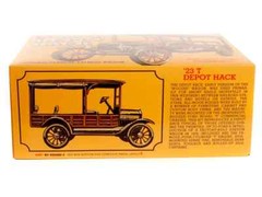 1:25 AMT 1923 “T” Depot Hack Plastic Model Kit *NEW SEALED*