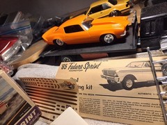 AMT ’65 Ford Falcon Futura Sprint 1:25 Plastic Car Model Kit Painted