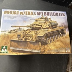 TAKOM 2142 1/35 M60A1 w/ERA & M9 Bulldozer