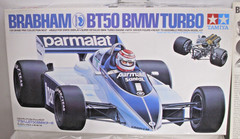 TAMIYA F1 BRABHAM BT50 BMW TURBO RACE CAR 1:20 SCALE MODEL KIT #2017 BOXED