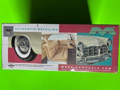CHRYSLER 300 COUPE MODEL KIT MOEBIUS 1/25 SCALE BRAND NEW SEALED COOL LOOK!!