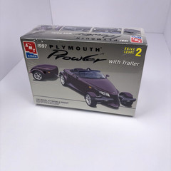 VTG AMT ERTL 1997 Plymouth Prowler With Trailer 1/25 Model Kit 8588 New Sealed