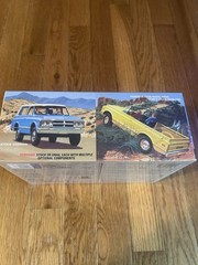 1:25 AMT 1972 GMC Jimmy Blazer Plastic Model Kit *NEW SEALED*