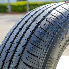 Armstrong Blu-Trac PC All-Season Passenger Car Touring Radial Tire-215/60R16