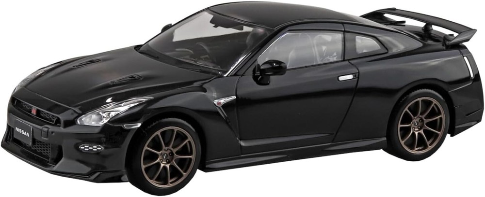 Aoshima 1/32 Snap Kit Nissan R35 GT-R Meteor Flake Black Pearl Color-coded 13712